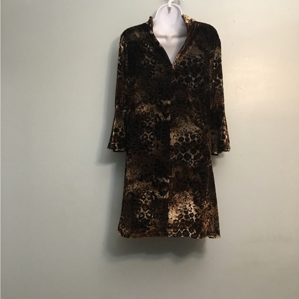 Jessica Howard leopard design dress